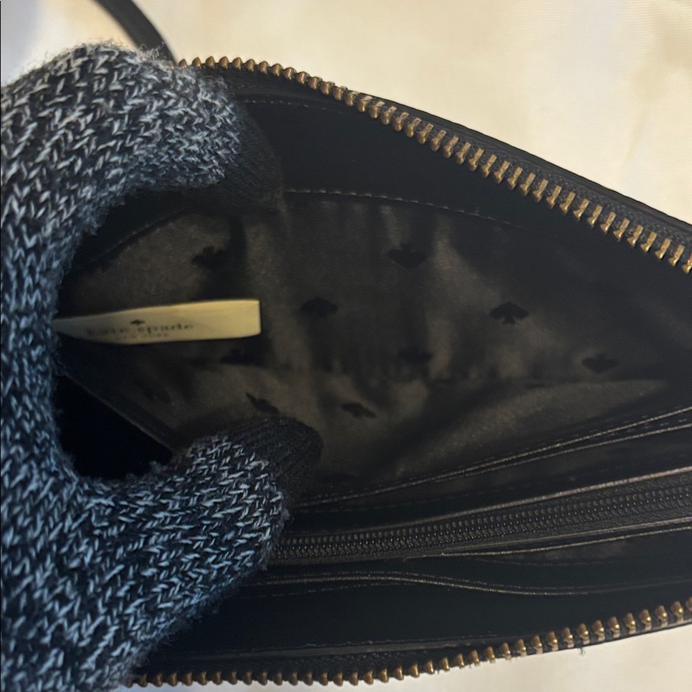 Kate Spade Jackson Small Tab Leather Crossbody Black GUC - Picture 6 of 13